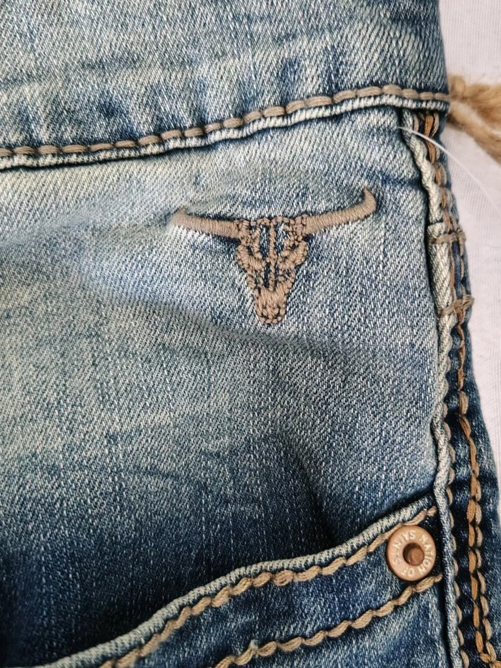 NWT Mens Nation of Saints Color Blue Size 34x32 Original Boot Cut Distressed Jea